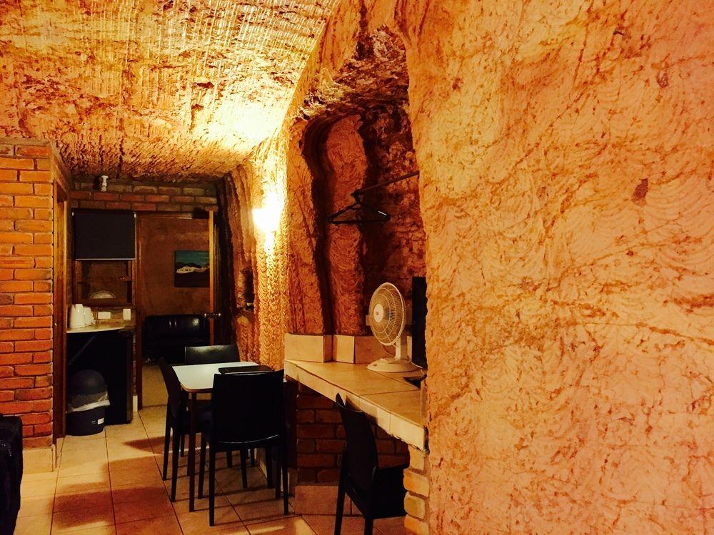 The Lookout Cave Underground Motel Coober Pedy Exteriér fotografie
