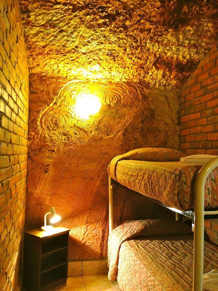 The Lookout Cave Underground Motel Coober Pedy Exteriér fotografie
