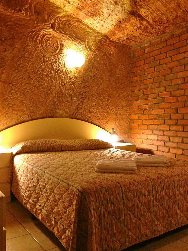The Lookout Cave Underground Motel Coober Pedy Exteriér fotografie