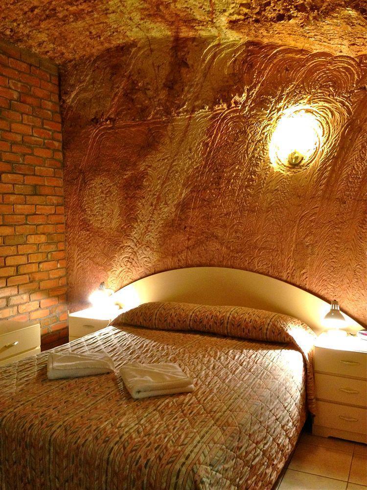 The Lookout Cave Underground Motel Coober Pedy Exteriér fotografie