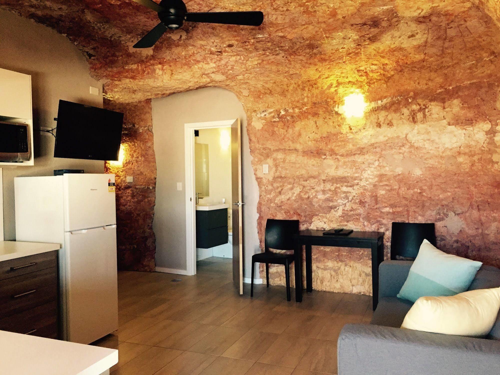 The Lookout Cave Underground Motel Coober Pedy Exteriér fotografie