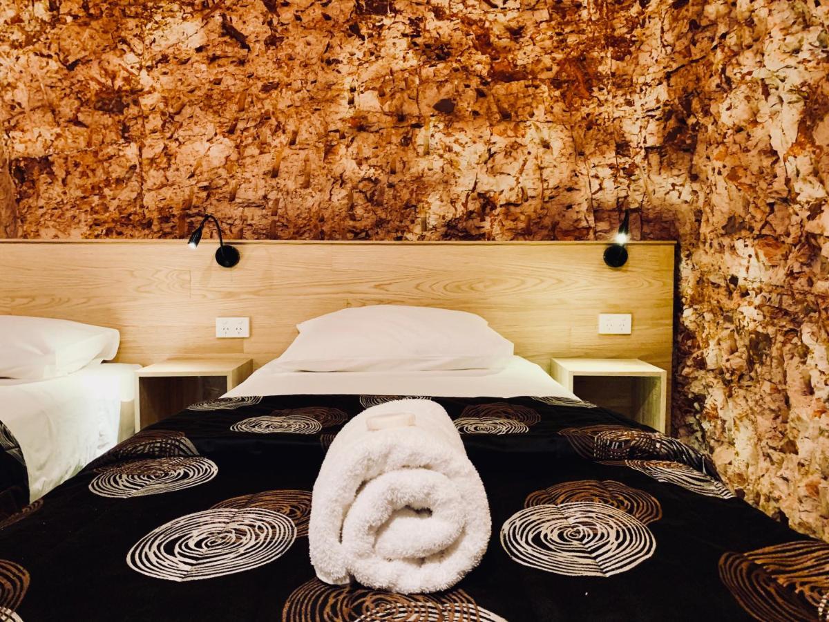 The Lookout Cave Underground Motel Coober Pedy Exteriér fotografie